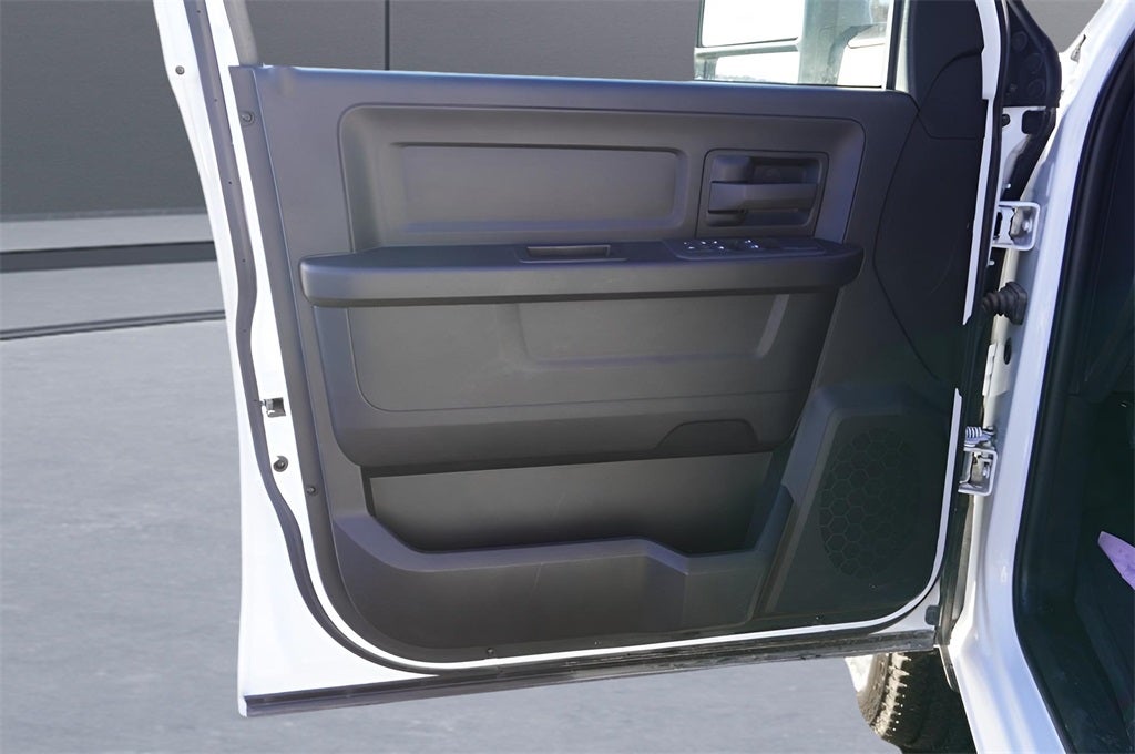 2025 RAM Ram 2500 RAM 2500 TRADESMAN CREW CAB 4X4 8' BOX