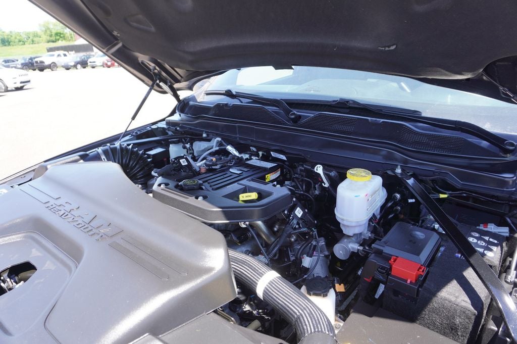 2026 RAM 5500 Chassis Tradesman/Big Horn