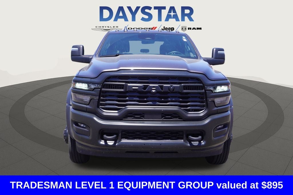 2026 RAM 5500 Chassis Tradesman/Big Horn
