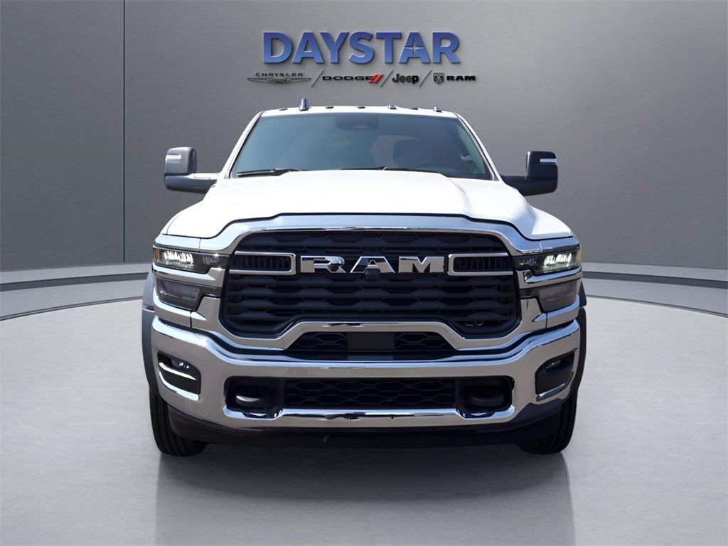 2026 RAM Ram 5500 Chassis Cab RAM 5500 TRADESMAN CHASSIS CREW CAB 4X4 84' CA