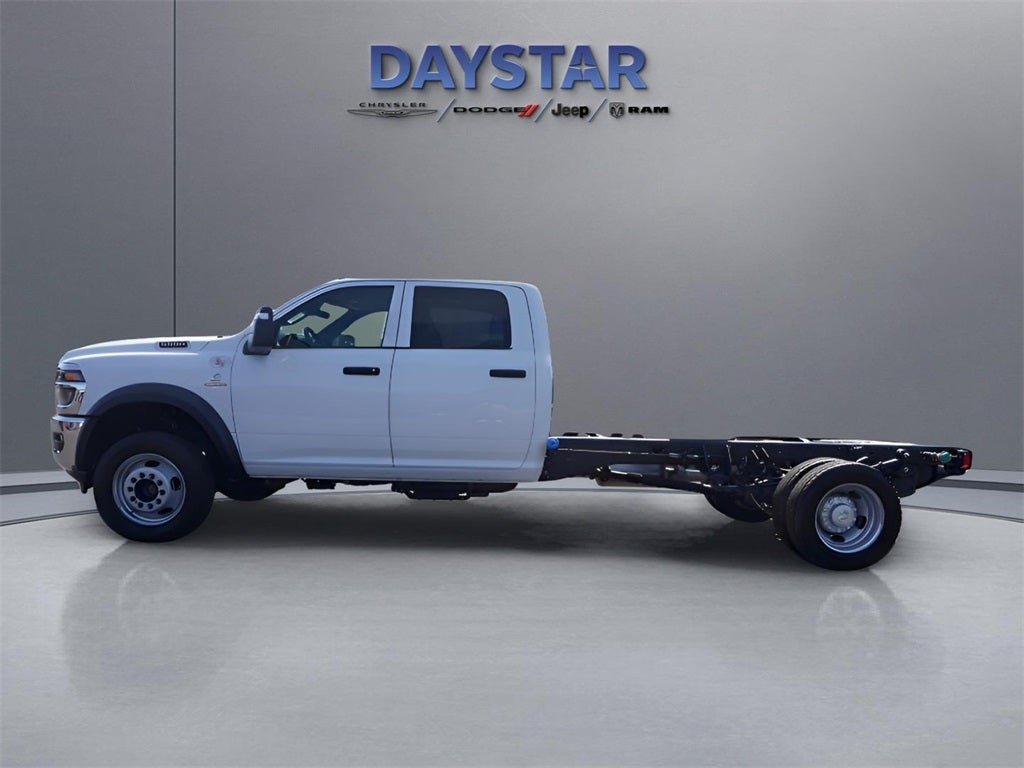 2026 RAM Ram 5500 Chassis Cab RAM 5500 TRADESMAN CHASSIS CREW CAB 4X4 84' CA