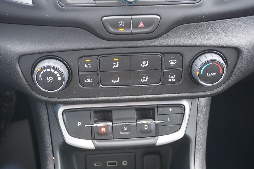 2024 GMC Terrain AWD SLE