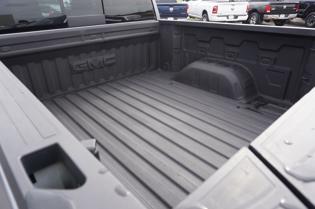 2021 GMC Sierra 1500 4WD Crew Cab Short Box SLT