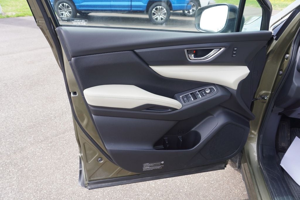 2023 Subaru Ascent Limited 8-Passenger