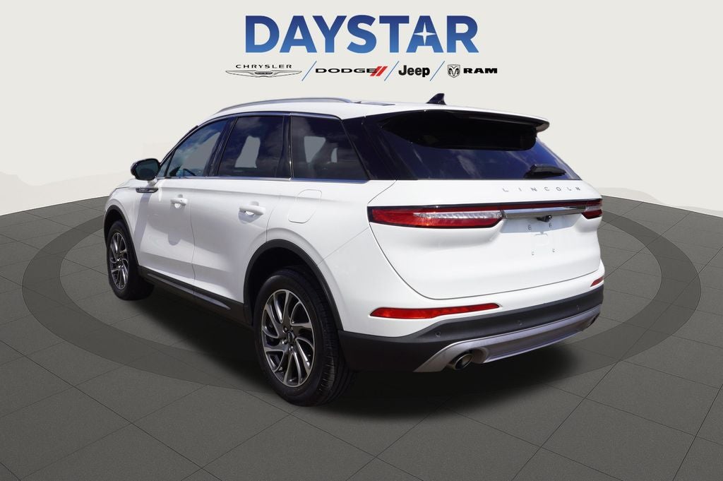 2022 Lincoln Corsair Standard