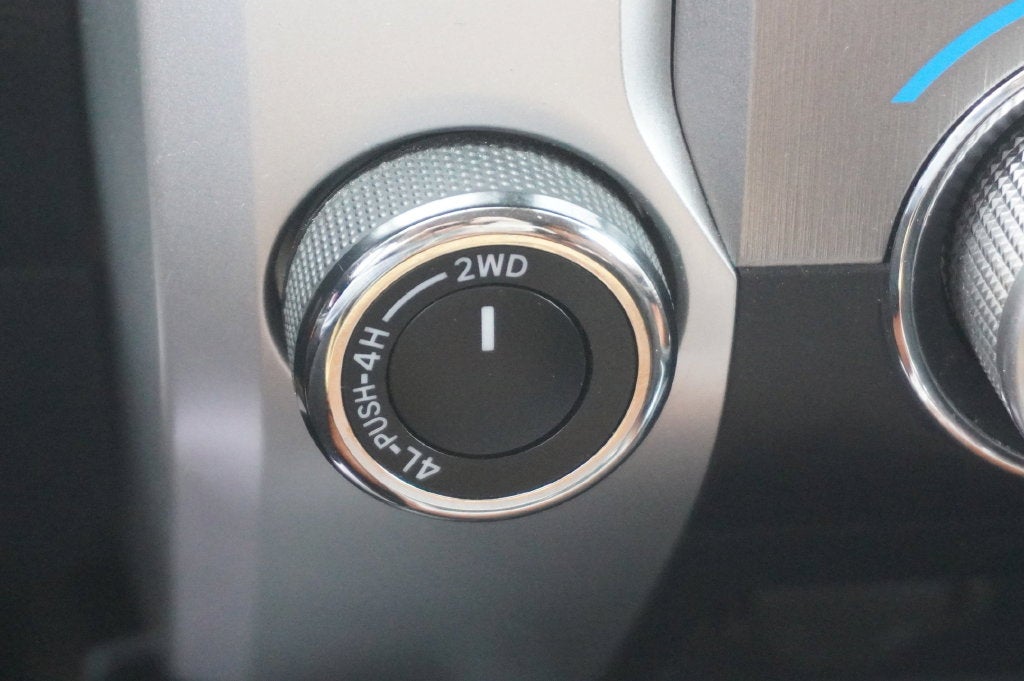 2019 Toyota Tundra Platinum 5.7L V8