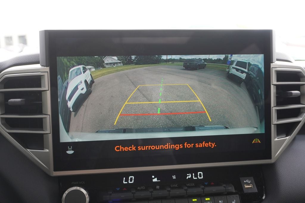 2026 Toyota Tundra Limited CrewMax 5.5' Bed
