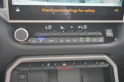 2026 Toyota Tundra Limited CrewMax 5.5' Bed