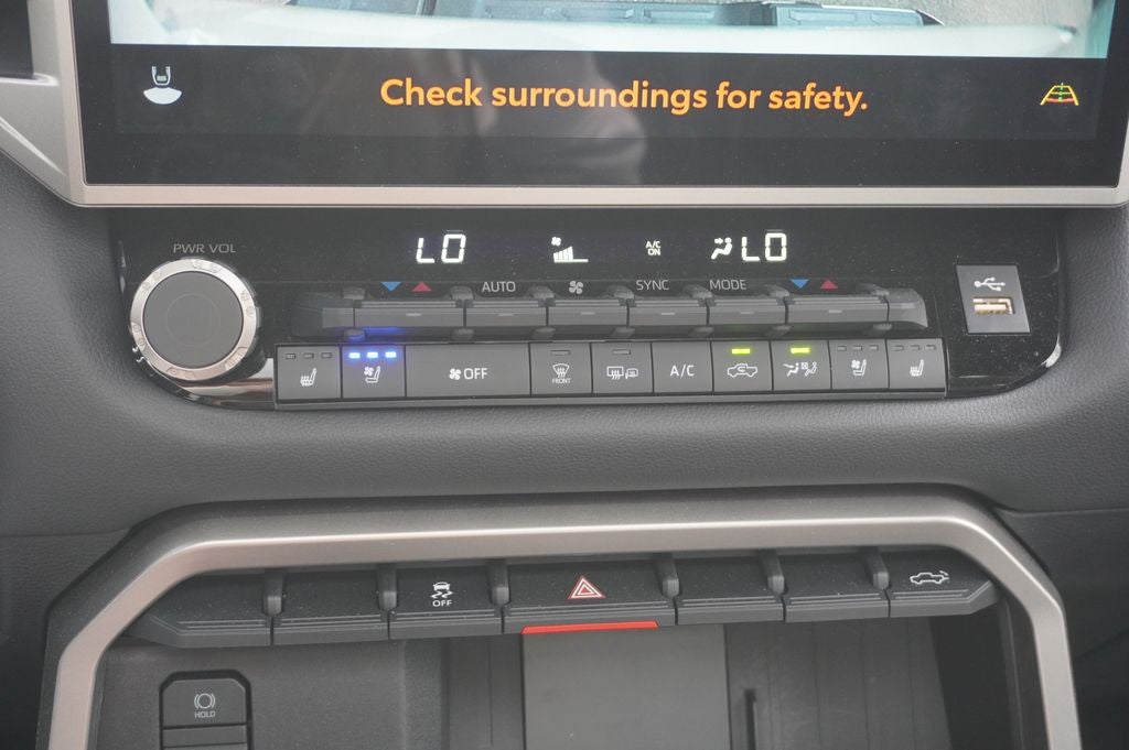2026 Toyota Tundra Limited CrewMax 5.5' Bed