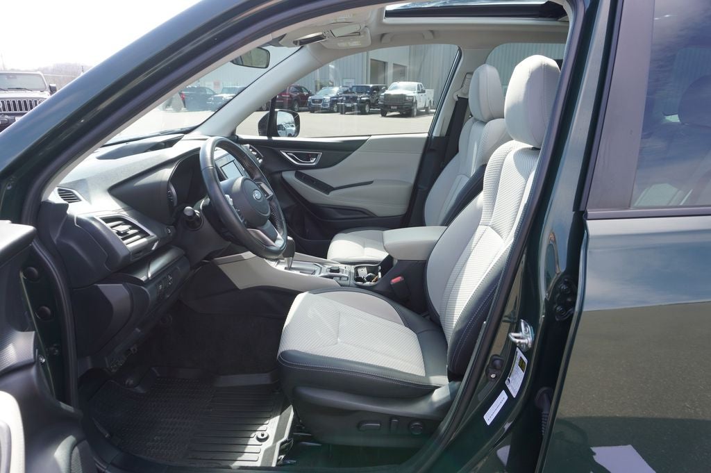 2022 Subaru Forester Premium