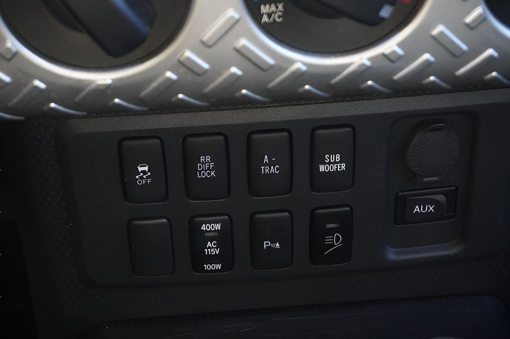 2010 Toyota FJ Cruiser Base