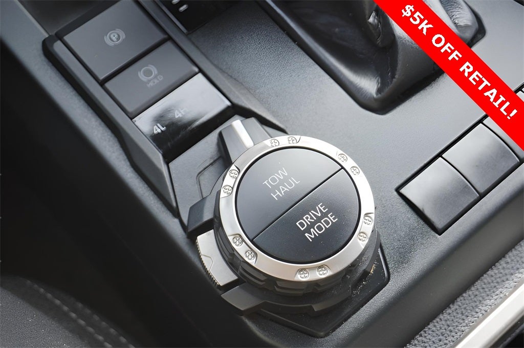 2025 Toyota 4Runner Base