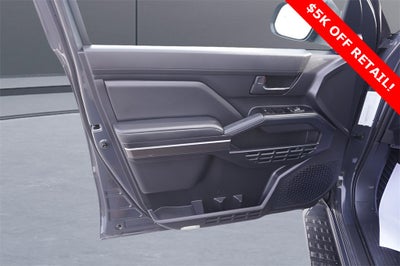 2025 Toyota 4Runner Base