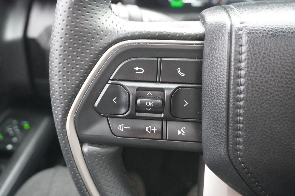 2025 Toyota 4Runner Hybrid Platinum