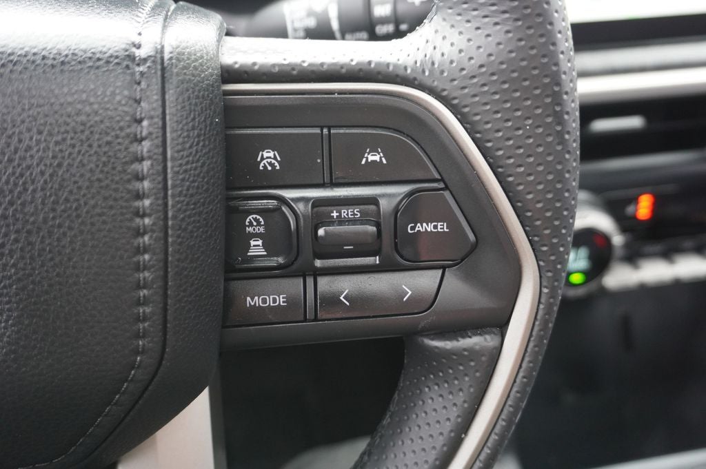 2025 Toyota 4Runner Hybrid Platinum