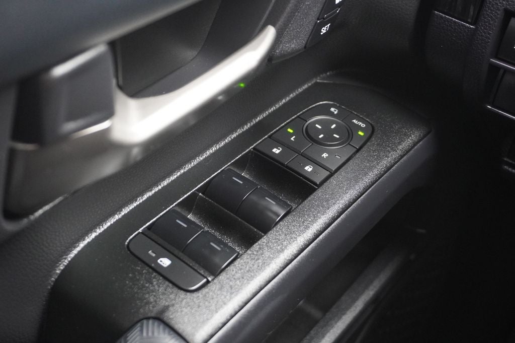 2025 Toyota 4Runner Hybrid Platinum