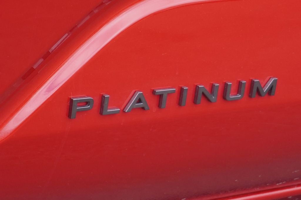 2025 Toyota 4Runner Hybrid Platinum