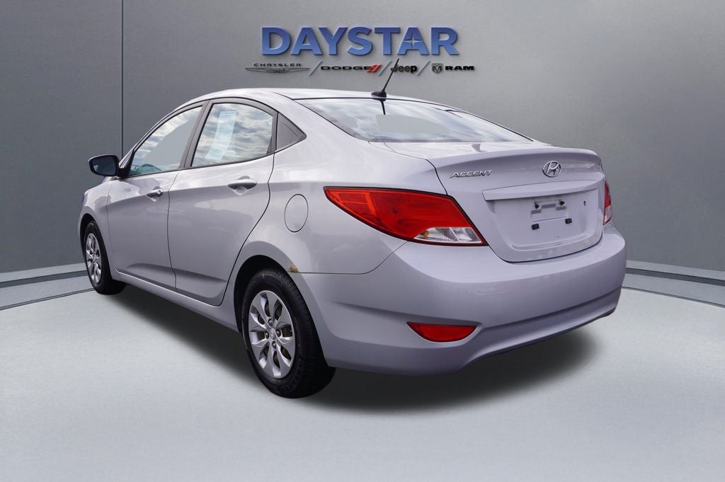 2016 Hyundai Accent SE