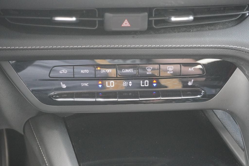 2023 Buick Envision Essence AWD