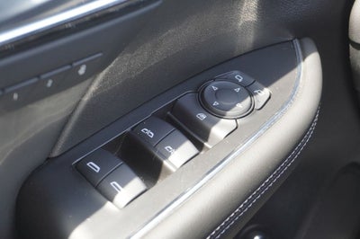 2023 Buick Envision Essence AWD