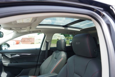 2023 Buick Envision Essence AWD