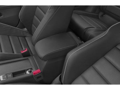 2019 Volkswagen Golf R 2.0T w/DCC & Navigation